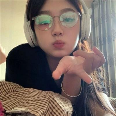 爆竹声中谙世路